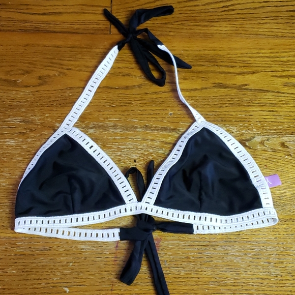 Like new! YMI Bikini - Picture 6 of 8